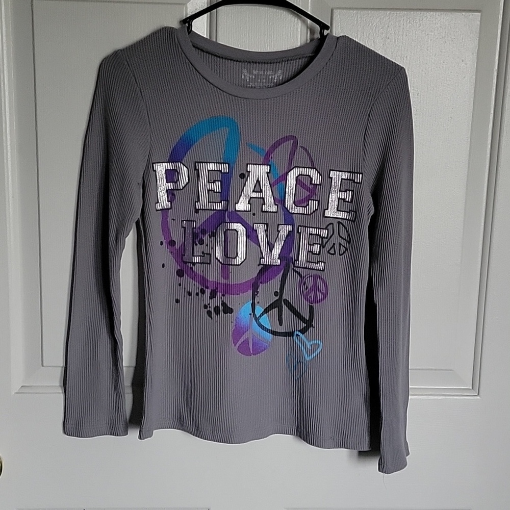 Total Girl, long sleeved, gray thermal shirt, L (14-16).